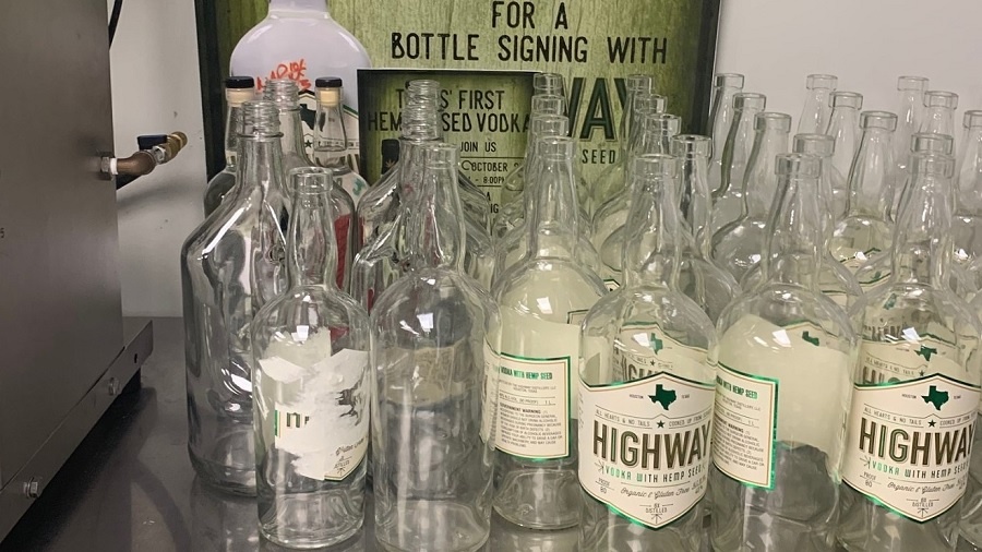 highway vodka Destilaria de propriedade de negros no Texas (EUA) cria vodca de cannabis que não dá ressaca