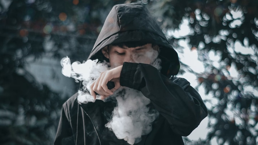 vaporizador vapor Vaporização de cannabis dobrou entre adolescentes no Canadá e EUA desde 2013